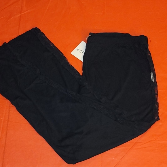 Leggings with Side Lace - Picture 1 of 5